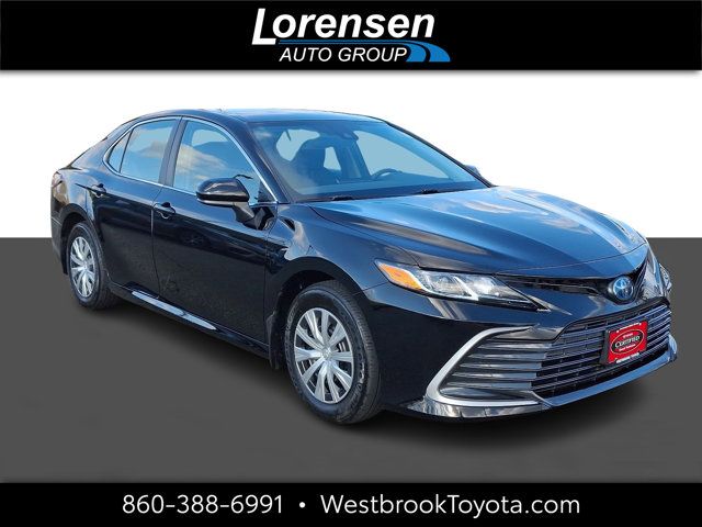 2023 Toyota Camry Hybrid LE