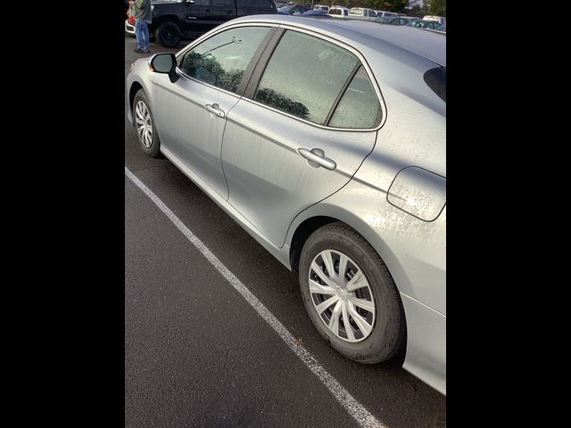 2023 Toyota Camry Hybrid LE