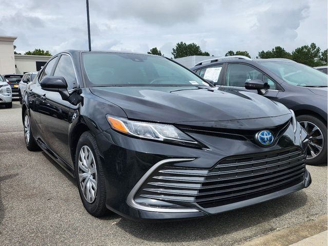 2023 Toyota Camry Hybrid LE