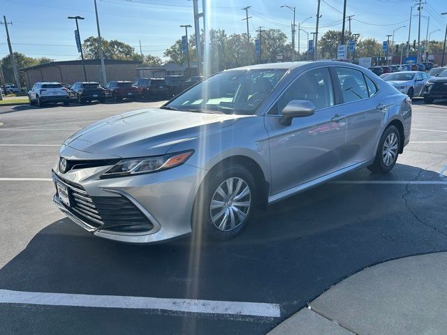 2023 Toyota Camry Hybrid LE