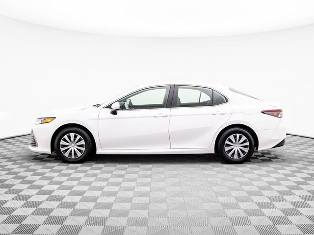 2023 Toyota Camry Hybrid LE