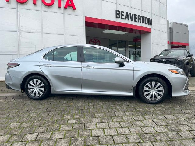 2023 Toyota Camry Hybrid LE