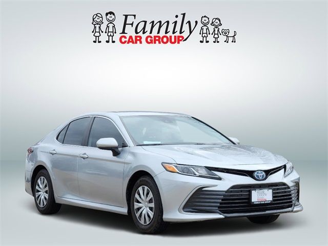 2023 Toyota Camry Hybrid LE