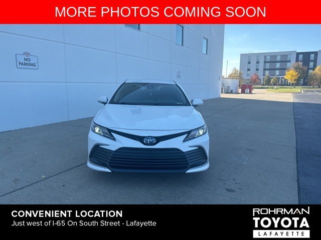 2023 Toyota Camry Hybrid LE