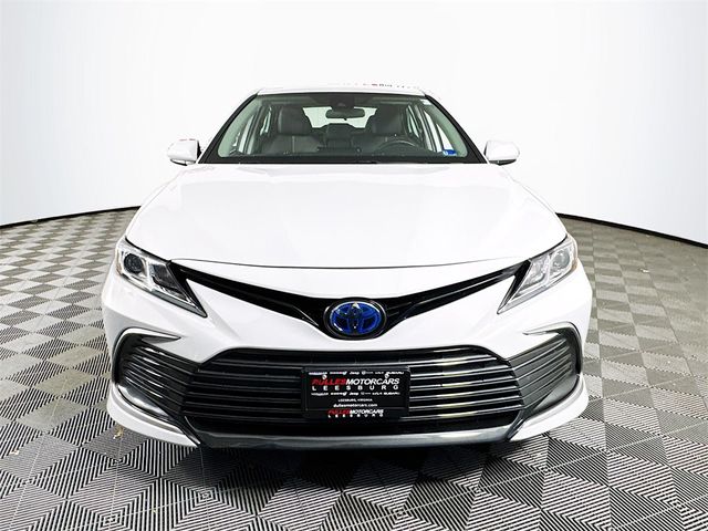 2023 Toyota Camry Hybrid LE