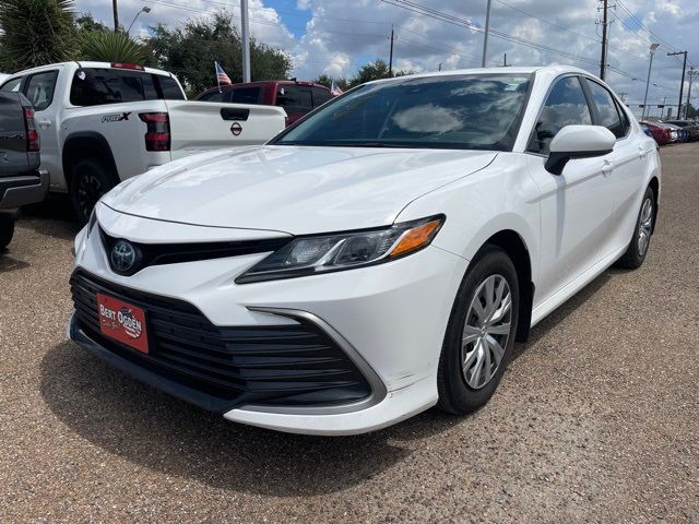 2023 Toyota Camry Hybrid LE