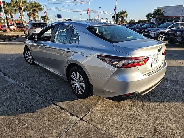 2023 Toyota Camry Hybrid LE