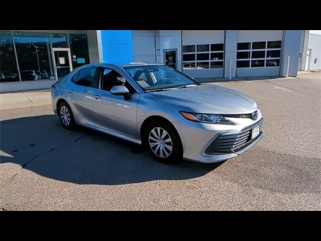 2023 Toyota Camry Hybrid LE