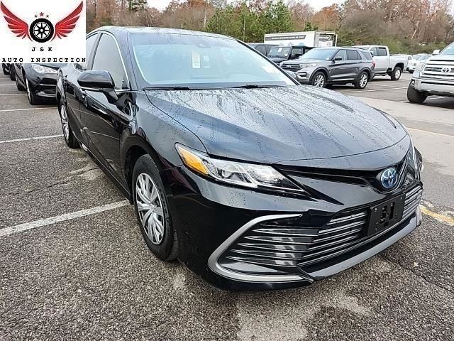 2023 Toyota Camry Hybrid LE