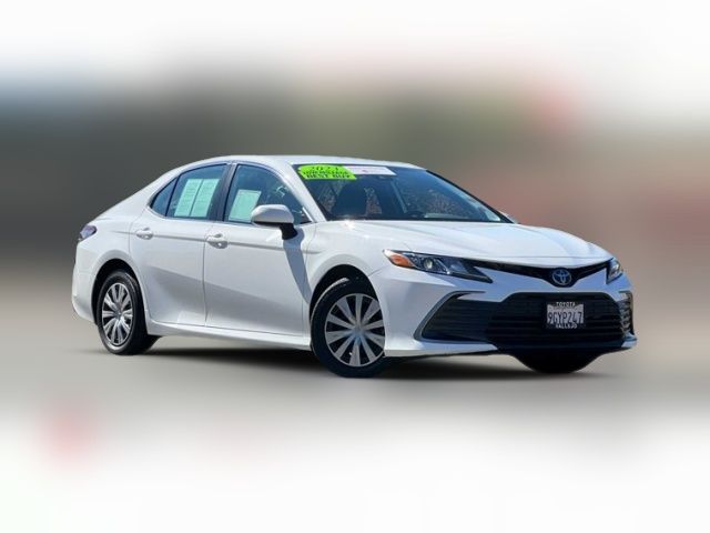 2023 Toyota Camry Hybrid LE