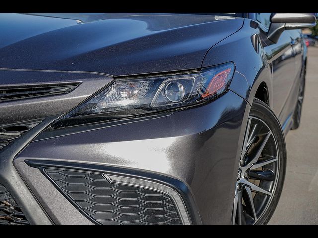 2023 Toyota Camry Hybrid SE