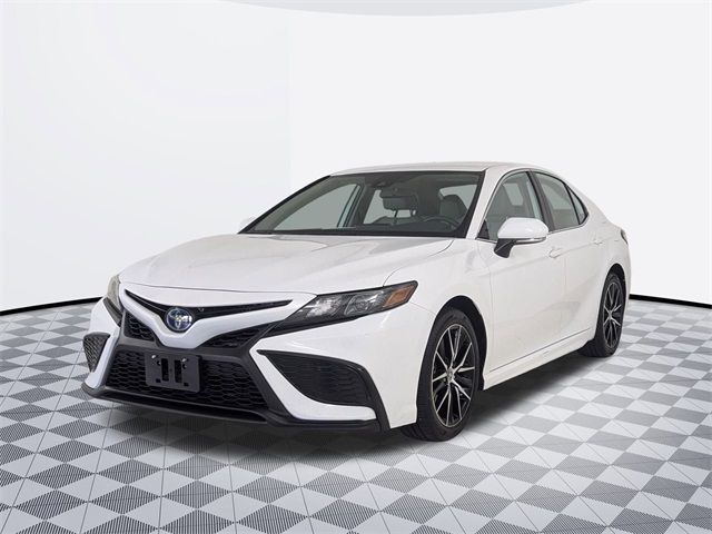 2023 Toyota Camry Hybrid SE