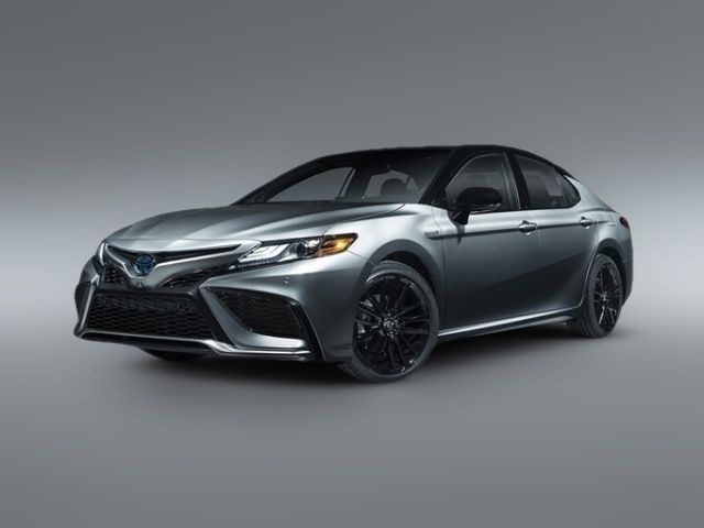 2023 Toyota Camry Hybrid SE