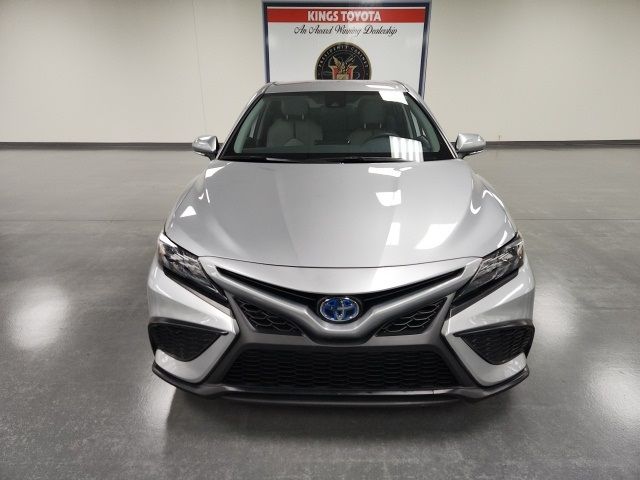 2023 Toyota Camry Hybrid SE