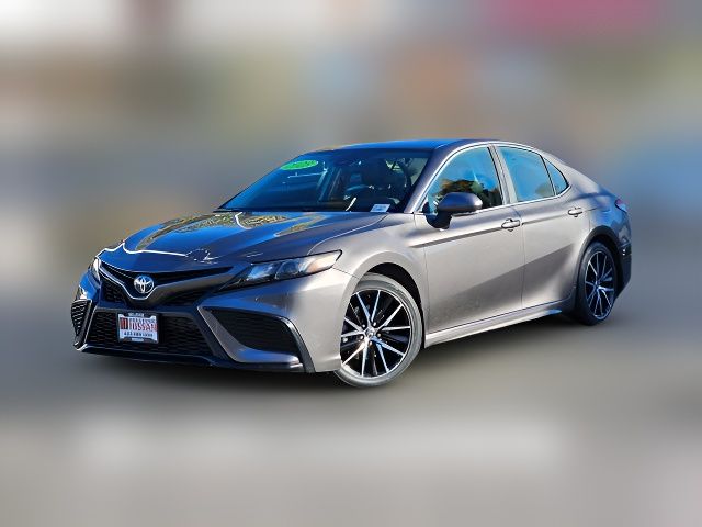 2023 Toyota Camry Hybrid SE