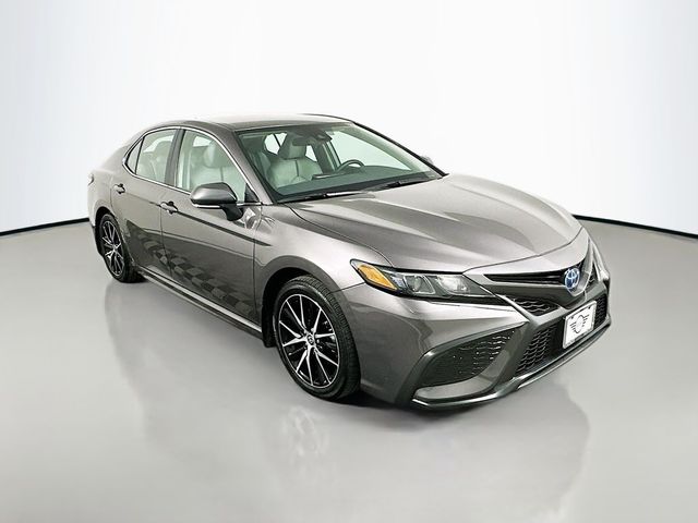 2023 Toyota Camry Hybrid SE