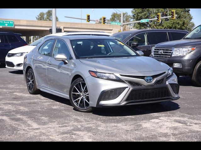 2023 Toyota Camry Hybrid SE