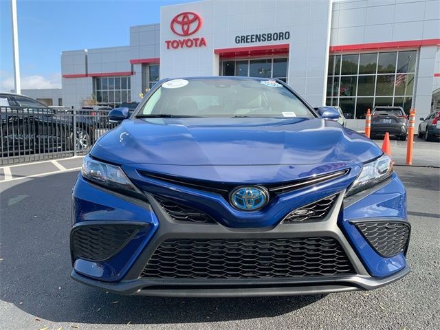 2023 Toyota Camry Hybrid SE