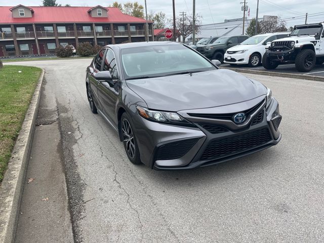 2023 Toyota Camry Hybrid SE