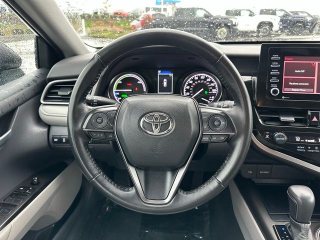 2023 Toyota Camry Hybrid SE