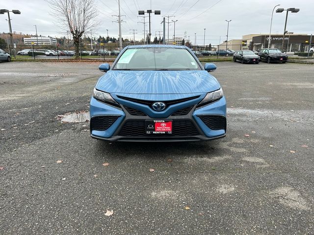 2023 Toyota Camry Hybrid SE