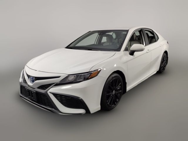 2023 Toyota Camry Hybrid SE