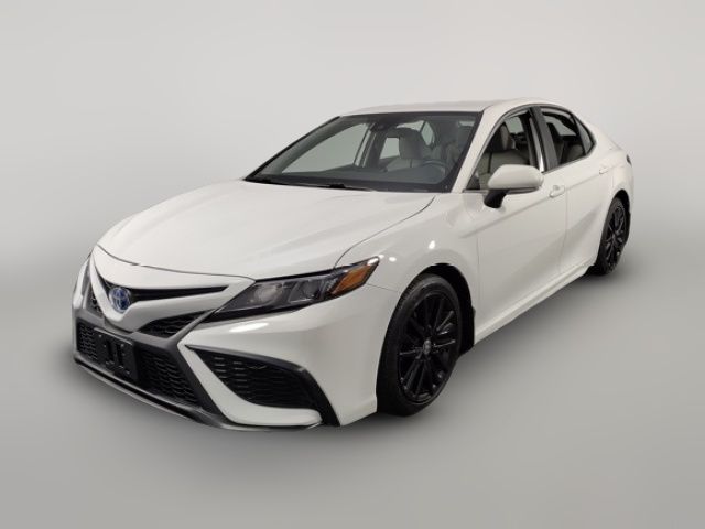 2023 Toyota Camry Hybrid SE