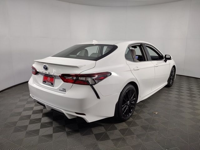 2023 Toyota Camry Hybrid SE