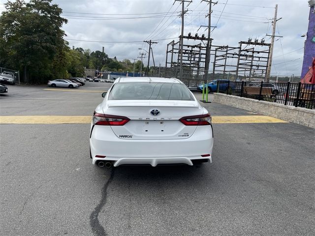 2023 Toyota Camry Hybrid SE