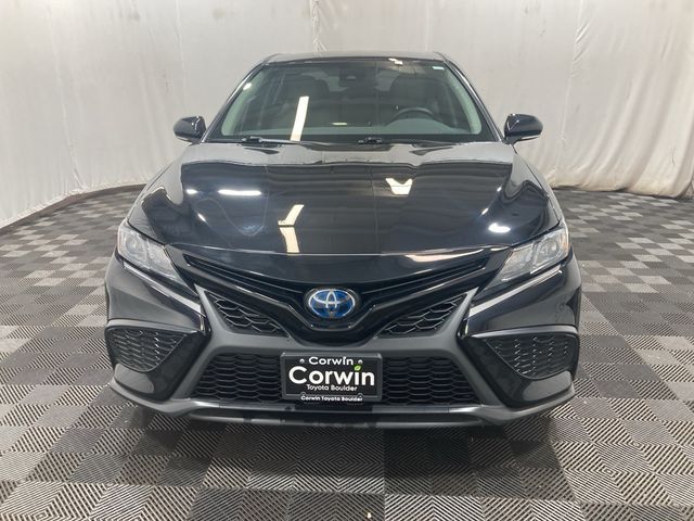 2023 Toyota Camry Hybrid SE