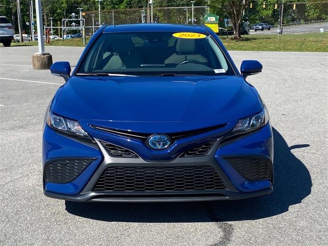 2023 Toyota Camry Hybrid SE