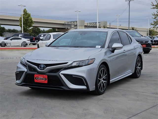 2023 Toyota Camry Hybrid SE