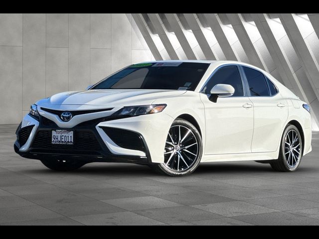 2023 Toyota Camry Hybrid SE