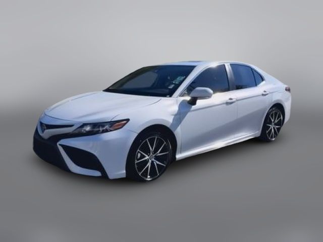 2023 Toyota Camry Hybrid SE