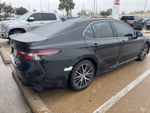 2023 Toyota Camry Hybrid SE