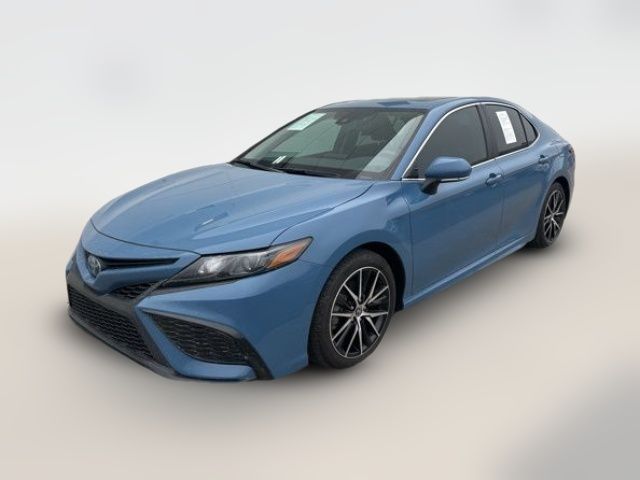 2023 Toyota Camry Hybrid SE