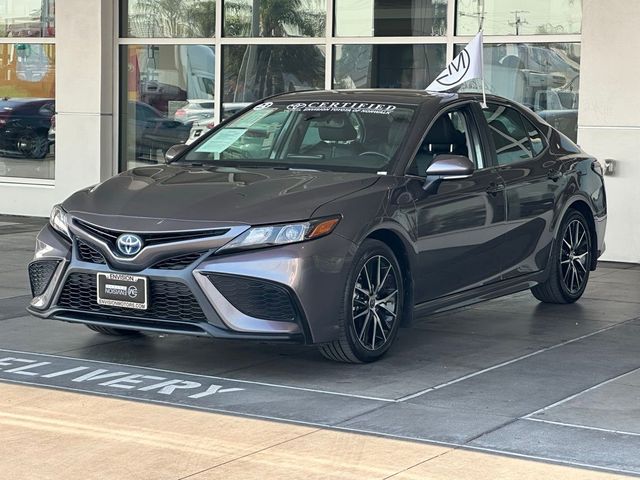 2023 Toyota Camry Hybrid SE