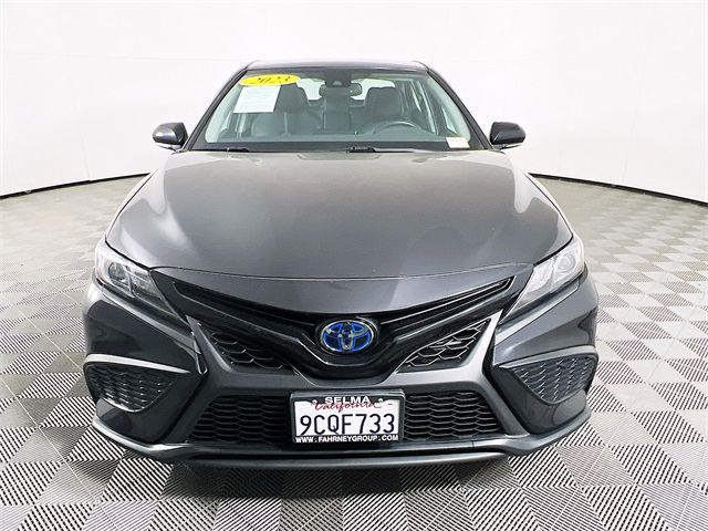 2023 Toyota Camry Hybrid SE Nightshade