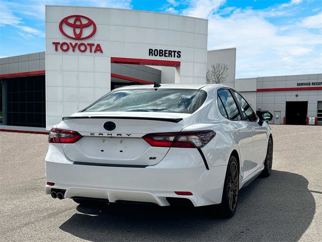 2023 Toyota Camry Hybrid SE Nightshade