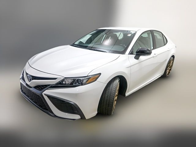 2023 Toyota Camry Hybrid SE Nightshade