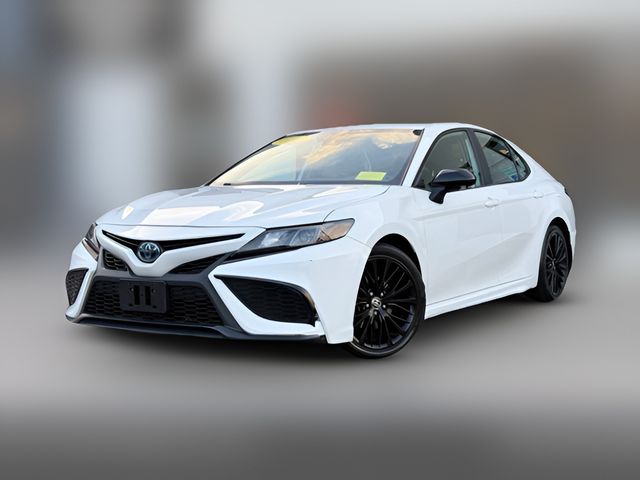 2023 Toyota Camry Hybrid SE Nightshade