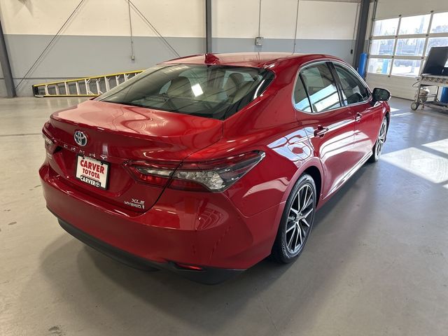 2023 Toyota Camry Hybrid XLE