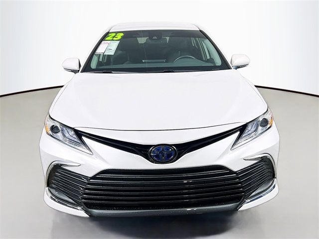 2023 Toyota Camry Hybrid XLE