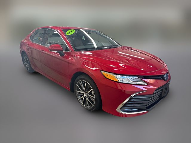2023 Toyota Camry Hybrid XLE