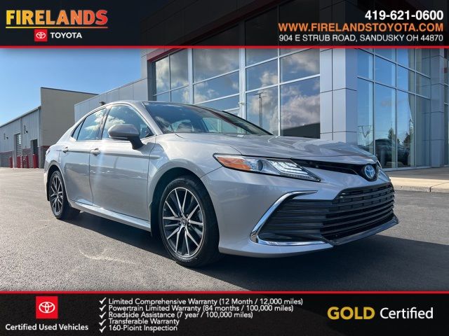 2023 Toyota Camry Hybrid XLE