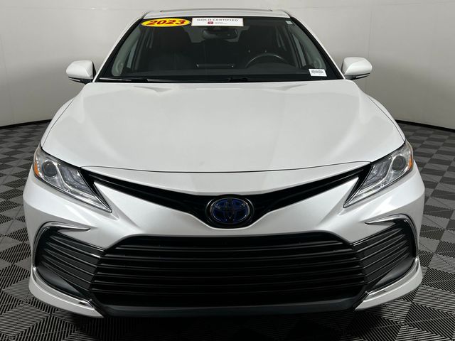 2023 Toyota Camry Hybrid XLE