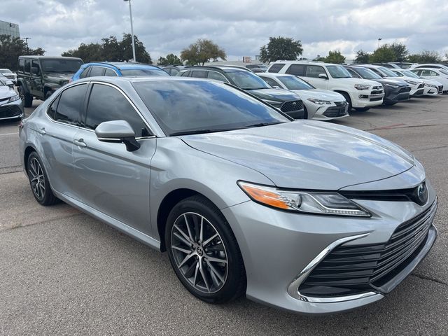 2023 Toyota Camry Hybrid XLE