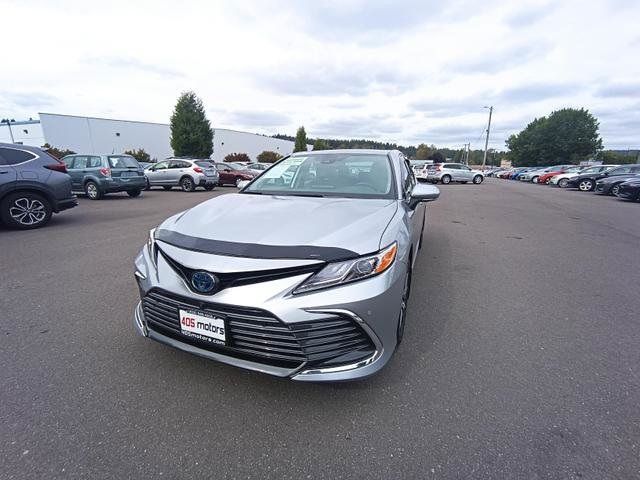 2023 Toyota Camry Hybrid XLE