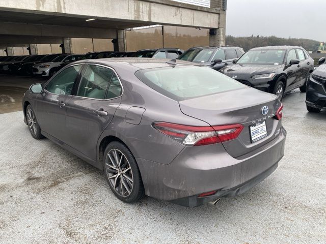 2023 Toyota Camry Hybrid XLE