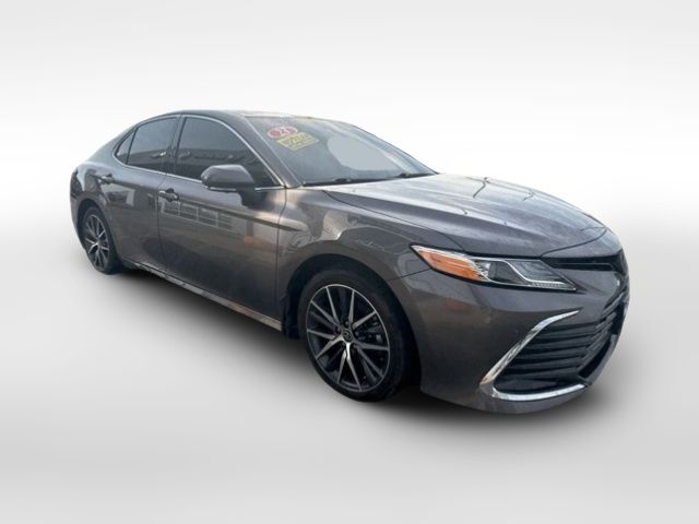 2023 Toyota Camry Hybrid XLE